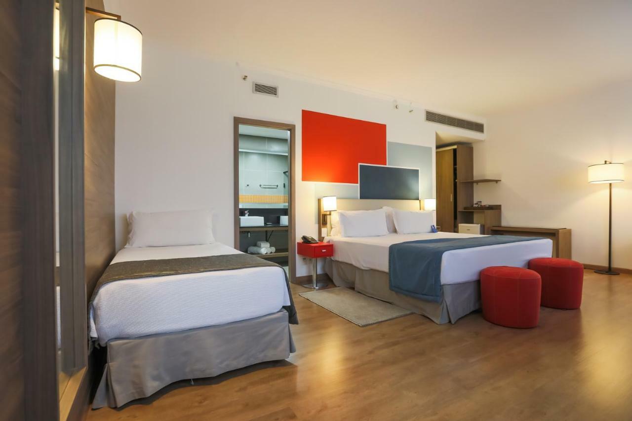 Tryp By Wyndham Ribeirao Preto Hotel Екстериор снимка A room at the hotel