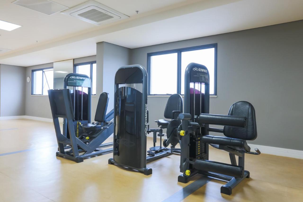 Tryp By Wyndham Ribeirao Preto Hotel Екстериор снимка Leg press and leg curl machines